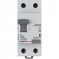    () 2 40 30  AC RX3 Legrand 