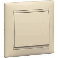  1- .  695600 DIY-. ( 774301) Valena LASSIC Legrand